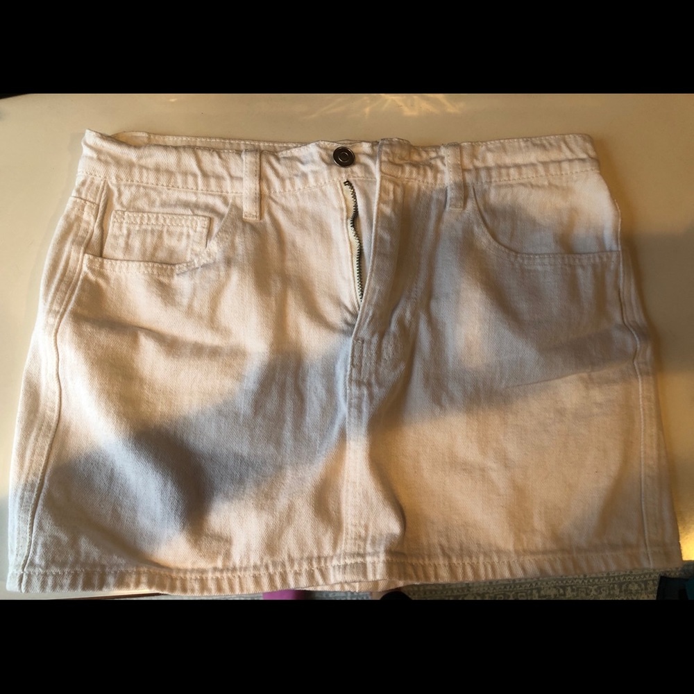 White forever 21 mini jean skirt